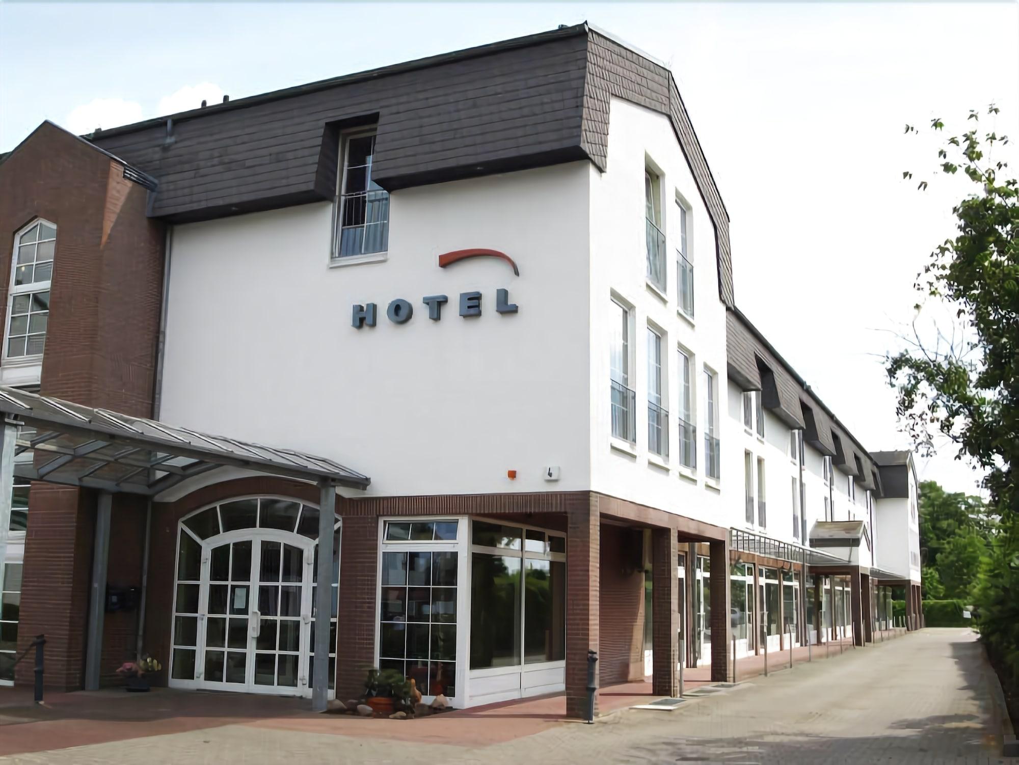 Hotel Lindenberger Hof أهرينسفيلد المظهر الخارجي الصورة