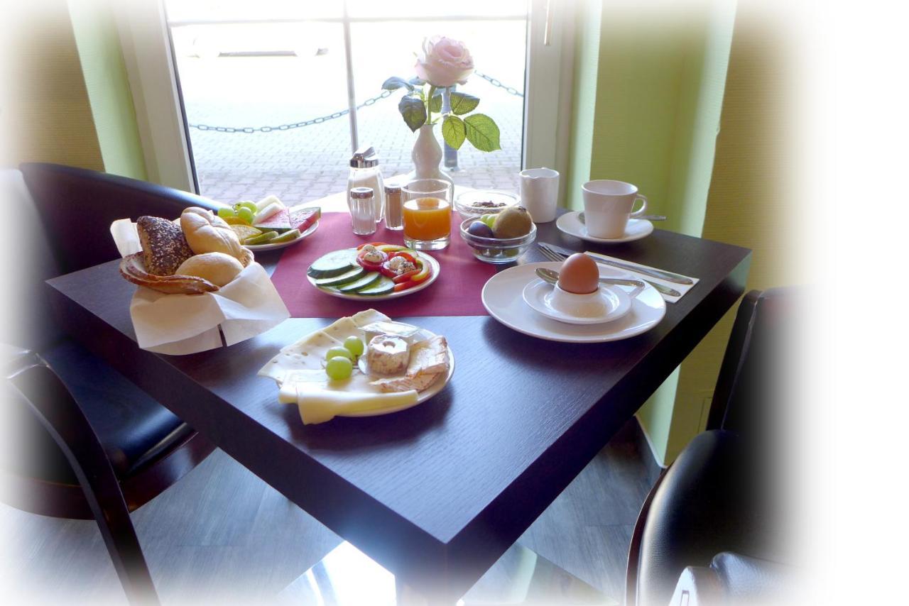 Hotel Lindenberger Hof أهرينسفيلد المظهر الخارجي الصورة