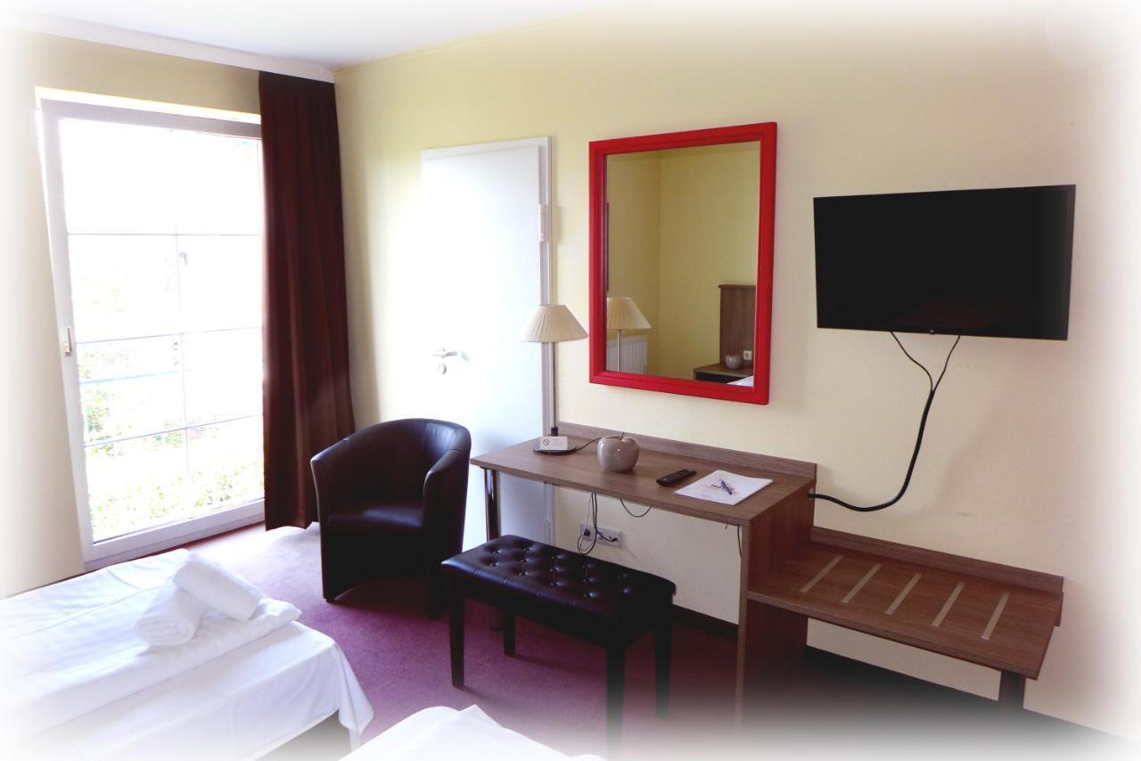 Hotel Lindenberger Hof أهرينسفيلد المظهر الخارجي الصورة