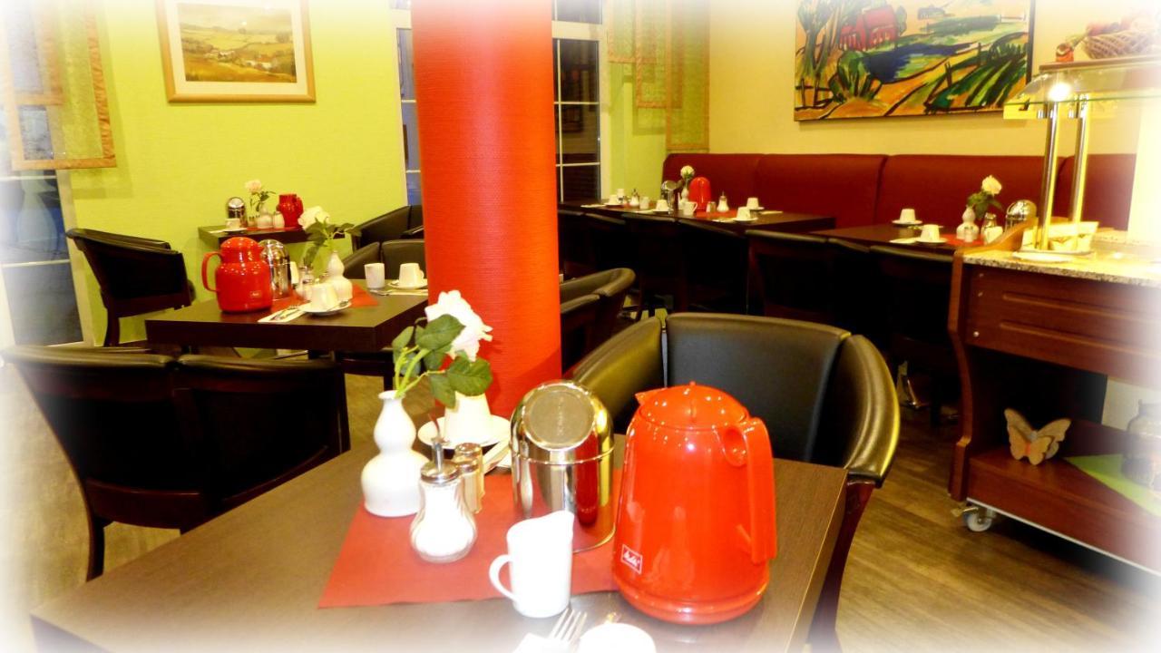 Hotel Lindenberger Hof أهرينسفيلد المظهر الخارجي الصورة